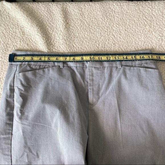 Dockers Ideal Fit Shorts Blue Large 12 - Picture 5 of 7